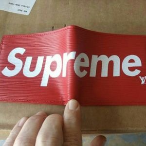 Supreme epi wallet